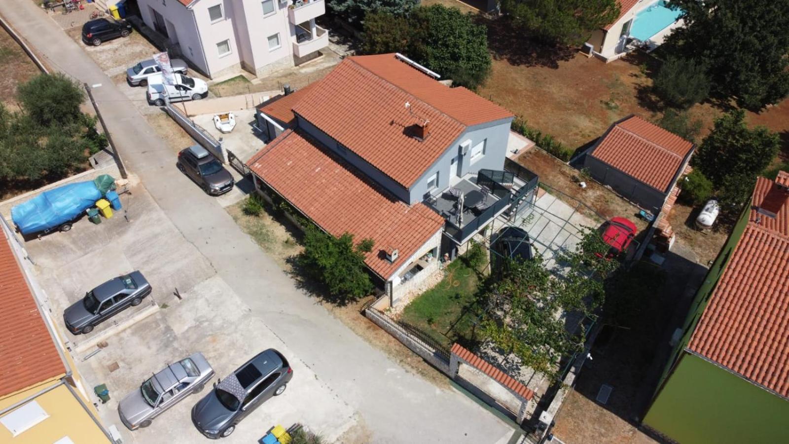 Ferienwohnung Irina Ližnjan エクステリア 写真